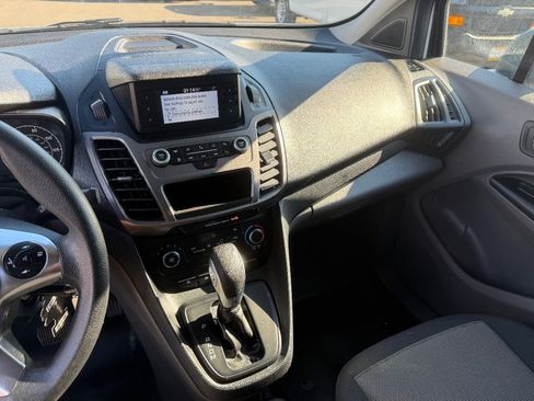 Used 2022 Ford Transit Connect XL image 16
