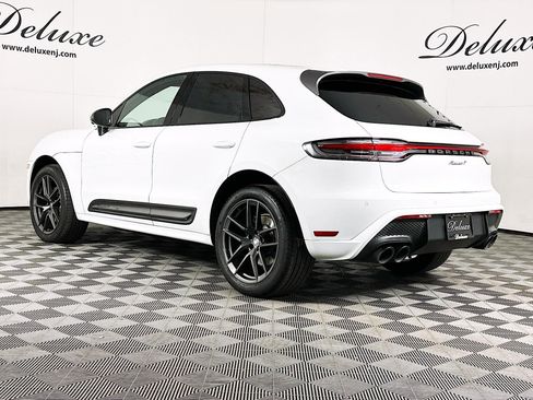 Used 2023 Porsche Macan Turbo image 4