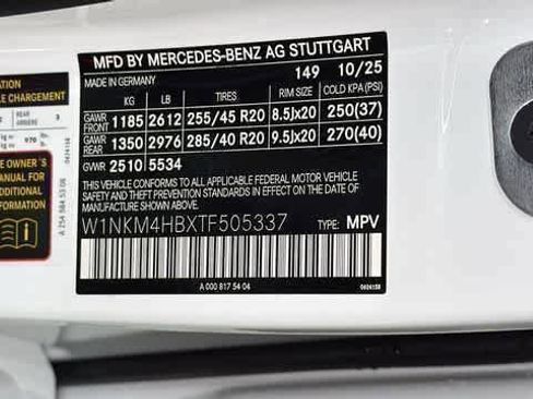 Certified 2026 Mercedes-Benz GLC 300 4MATIC image 13