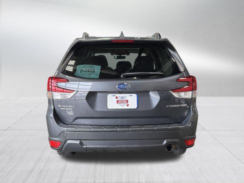 Certified 2021 Subaru Forester Limited AWD/4WD image 6
