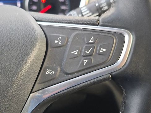 Used 2023 Chevrolet Equinox LT image 16