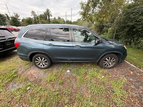 Used 2022 Honda Pilot EX-L image 11