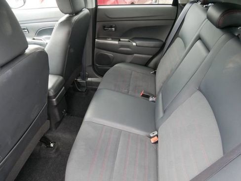 Used 2025 Mitsubishi Outlander Sport ES AWD/4WD image 8