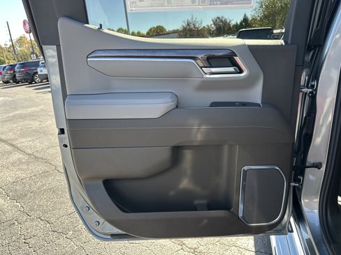 New 2026 Chevrolet Silverado 1500 LTZ image 23