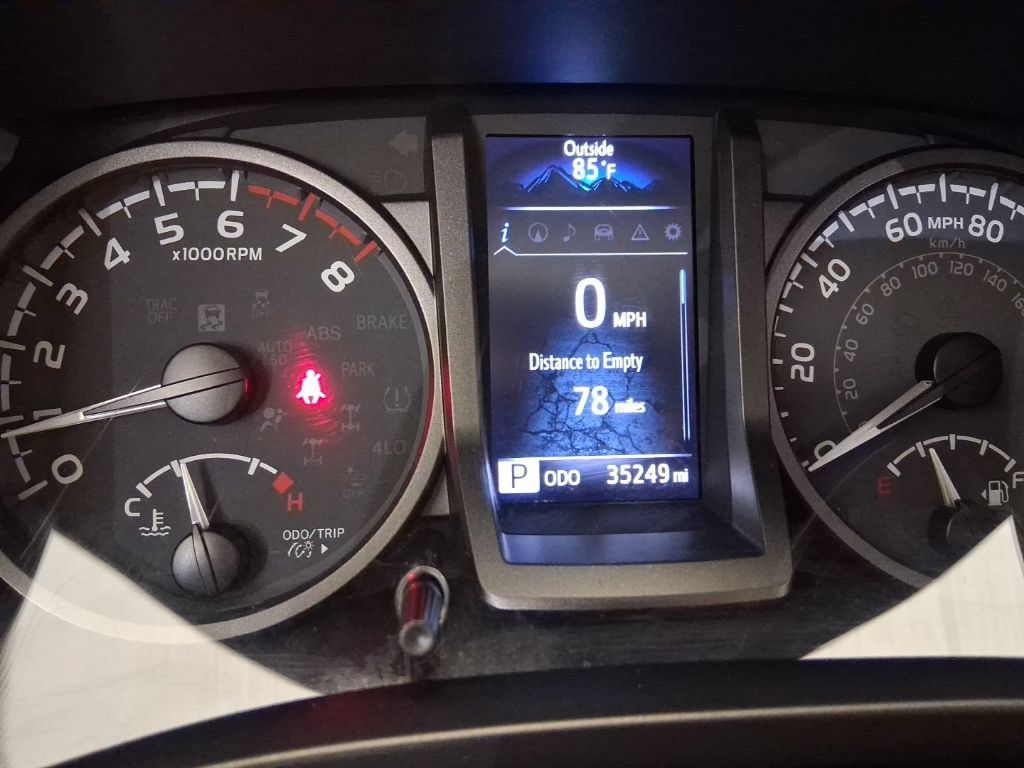 Used 2023 Toyota Tacoma TRD Pro AWD/4WD image 24