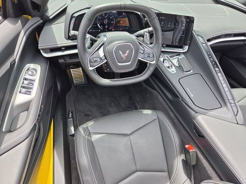 Certified 2025 Chevrolet Corvette Stingray Convertible w/ 1LT RWD image 10