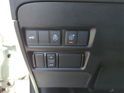 Certified 2023 Nissan Armada SL w/ Midnight Edition Package image 37