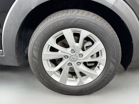 Used 2020 Hyundai Tucson Value FWD image 32