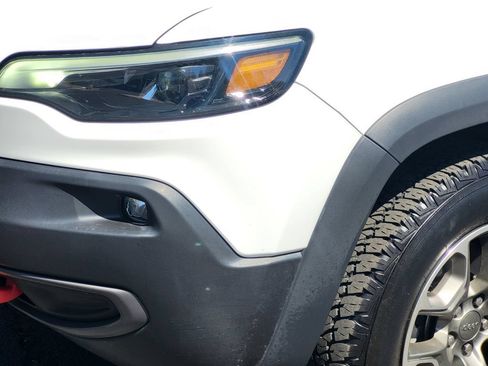 Used 2022 Jeep Cherokee Trailhawk AWD/4WD image 7