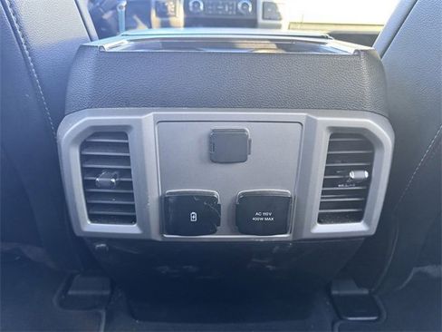 Used 2021 Ford F250 Lariat image 23