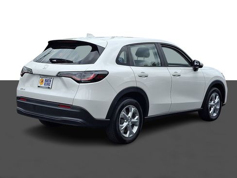 Used 2024 Honda HR-V LX image 7