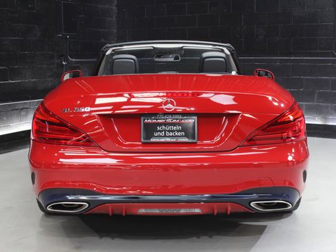Used 2017 Mercedes-Benz SL 550 image 13