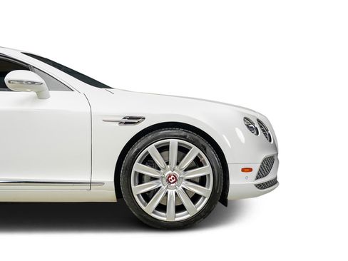 Used 2017 Bentley Continental GT AWD/4WD image 28