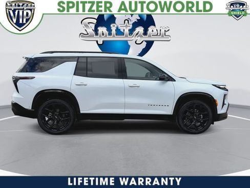 New 2026 Chevrolet Traverse RS image 9