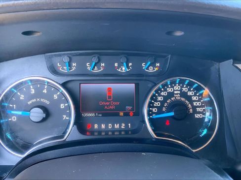 Used 2014 Ford F150 XLT w/ Equipment Group 302A Luxury AWD/4WD image 25