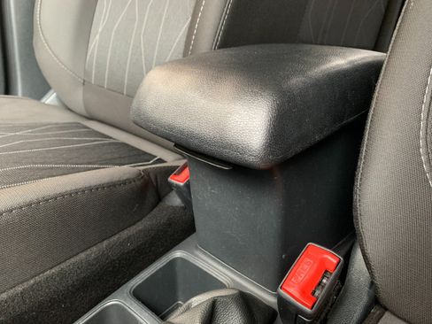 Used 2019 Ford EcoSport SE w/ SE Convenience Package FWD image 22