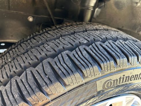 Used 2024 Ford Transit 250 Low Roof w/ Exterior Upgrade Package image 25