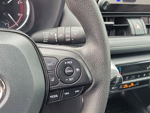 Certified 2025 Toyota RAV4 XLE AWD/4WD image 25