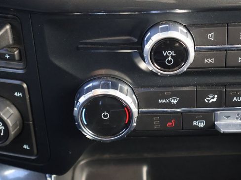 Used 2022 Ford F150 XLT w/ Equipment Group 302A High image 29