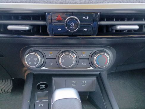 New 2026 Nissan Kicks S FWD image 19