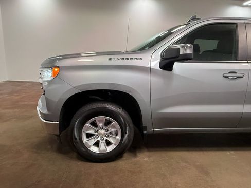Used 2026 Chevrolet Silverado 1500 LT AWD/4WD image 40