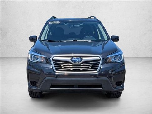 Used 2019 Subaru Forester Premium AWD/4WD image 2