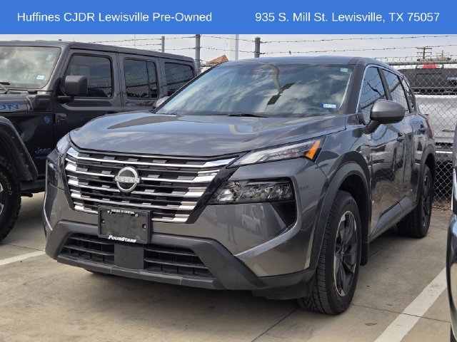 Used 2024 Nissan Rogue SV FWD image 3
