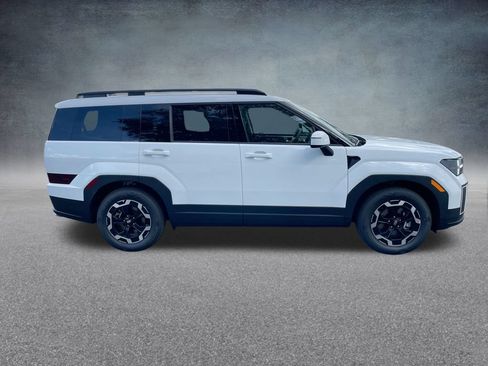 Used 2026 Hyundai Santa Fe SEL FWD image 34