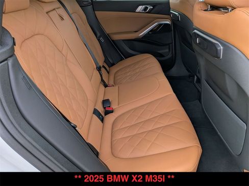 Used 2025 BMW X2 M35i image 27