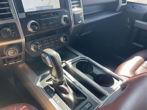 Used 2020 Ford F150 Platinum w/ Equipment Group 701A Luxury AWD/4WD image 30