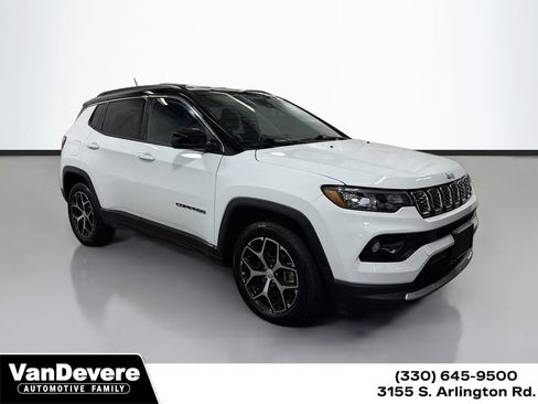 Used 2024 Jeep Compass Limited AWD/4WD image 1