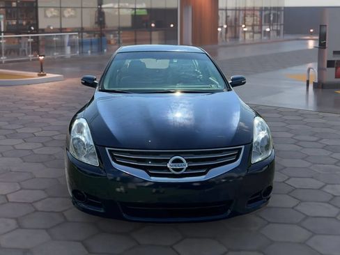 Used 2010 Nissan Altima Hybrid Sedan w/ Convenience Pkg FWD image 7