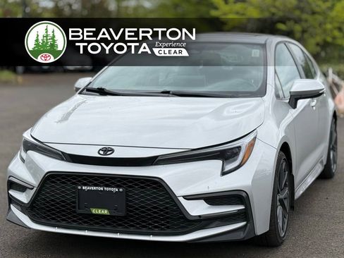Certified 2025 Toyota Corolla XSE FWD image 1