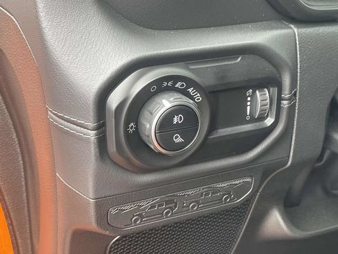 New 2025 Jeep Gladiator Sport w/ Premium Package AWD/4WD image 27