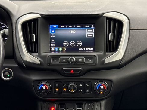 Used 2021 GMC Terrain SLE w/ Driver Convenience Package image 21