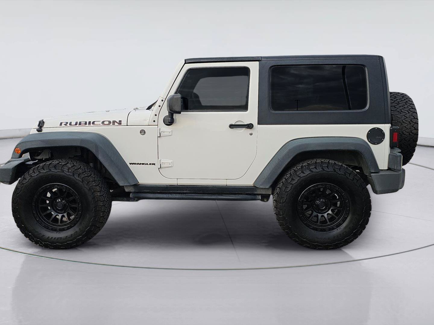 Used 2008 Jeep Wrangler Rubicon w/ Dual Top Group AWD/4WD image 2