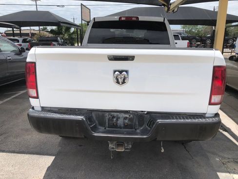 Used 2017 RAM 2500 Tradesman image 3