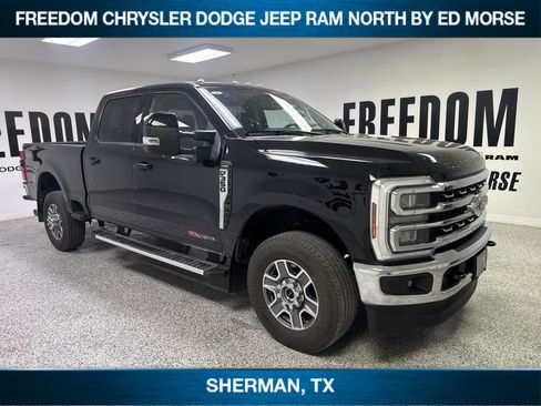 Used 2024 Ford F350 Lariat AWD/4WD image 3