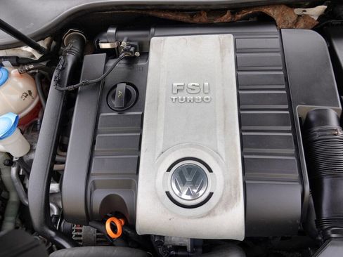 Used 2007 Volkswagen GTI 4-Door FWD image 87