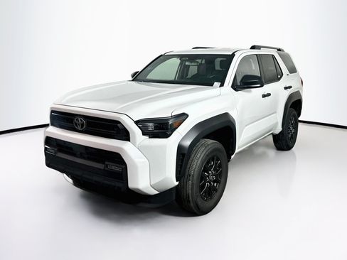 Used 2026 Toyota 4Runner SR5 AWD/4WD image 3