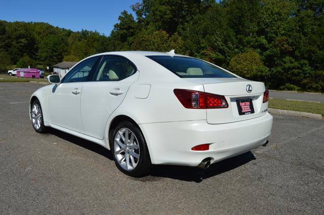 Used 2011 Lexus IS 250 AWD w/ Premium Pkg Value Edition image 6