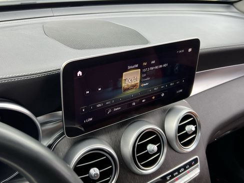 Used 2023 Mercedes-Benz GLC 300 4MATIC Coupe image 23