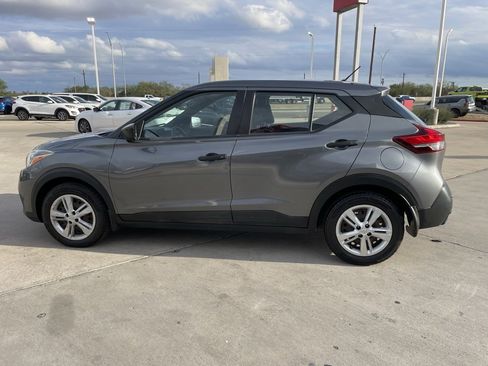 Certified 2020 Nissan Kicks S image 2
