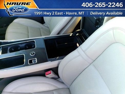 Used 2023 Lincoln Aviator Reserve w/ Class IV Trailer Tow Package AWD/4WD image 10