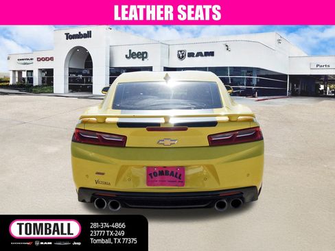 Used 2017 Chevrolet Camaro SS image 6
