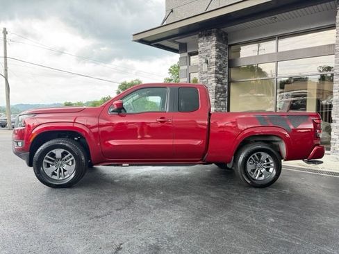 Used 2025 Nissan Frontier SV w/ SV Convenience Package AWD/4WD image 16