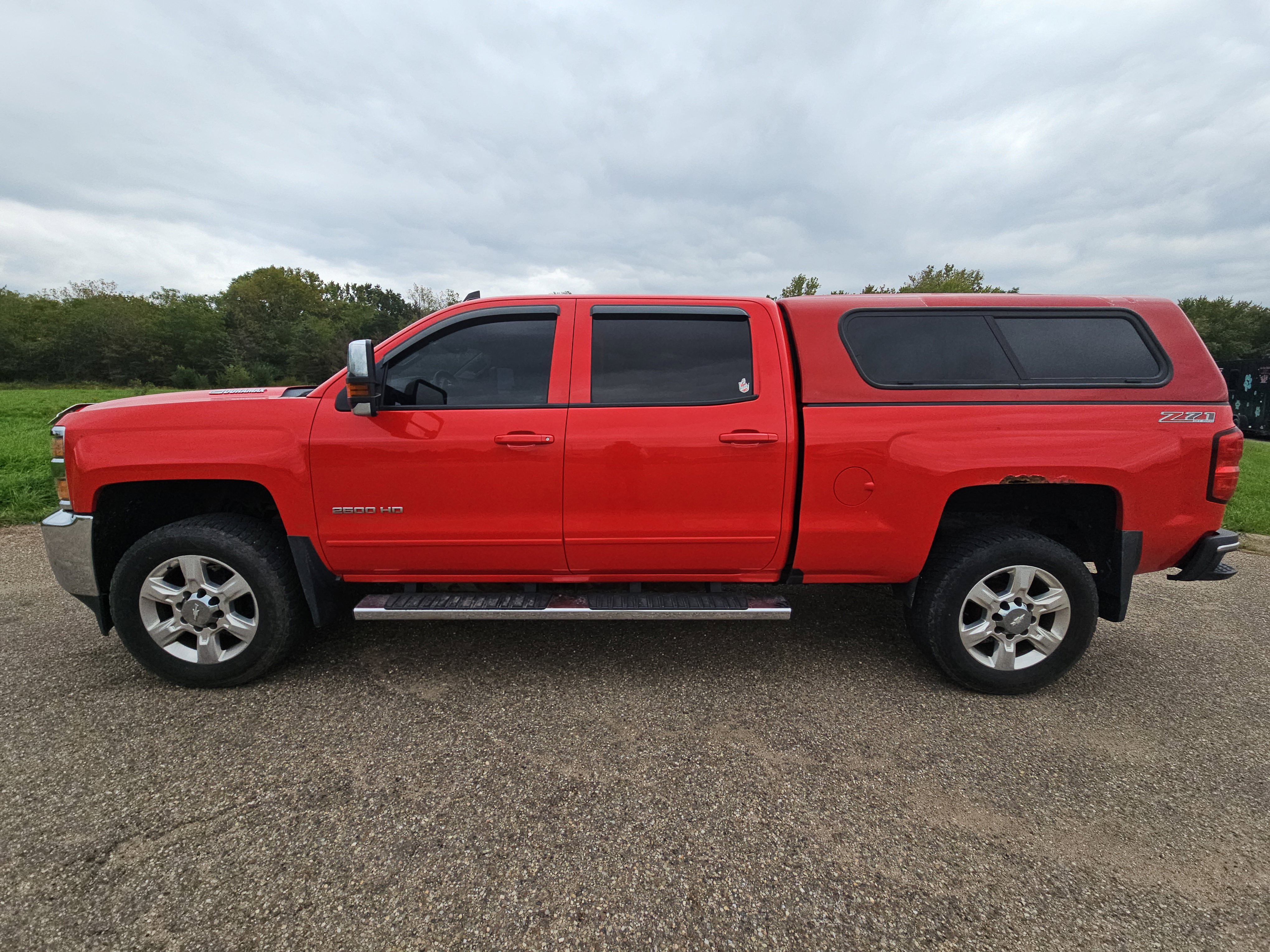 Used 2016 Chevrolet Silverado 2500 LT w/ Z71 Package, Off-Road AWD/4WD image 8