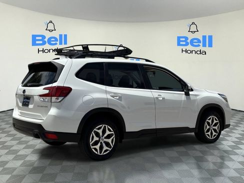 Used 2021 Subaru Forester Premium AWD/4WD image 4