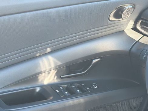 New 2026 Hyundai Elantra Sport image 17