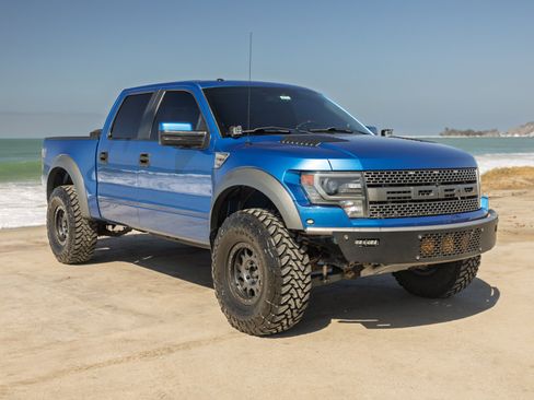 Used 2013 Ford F150 Raptor w/ Luxury Equipment Group AWD/4WD image 3
